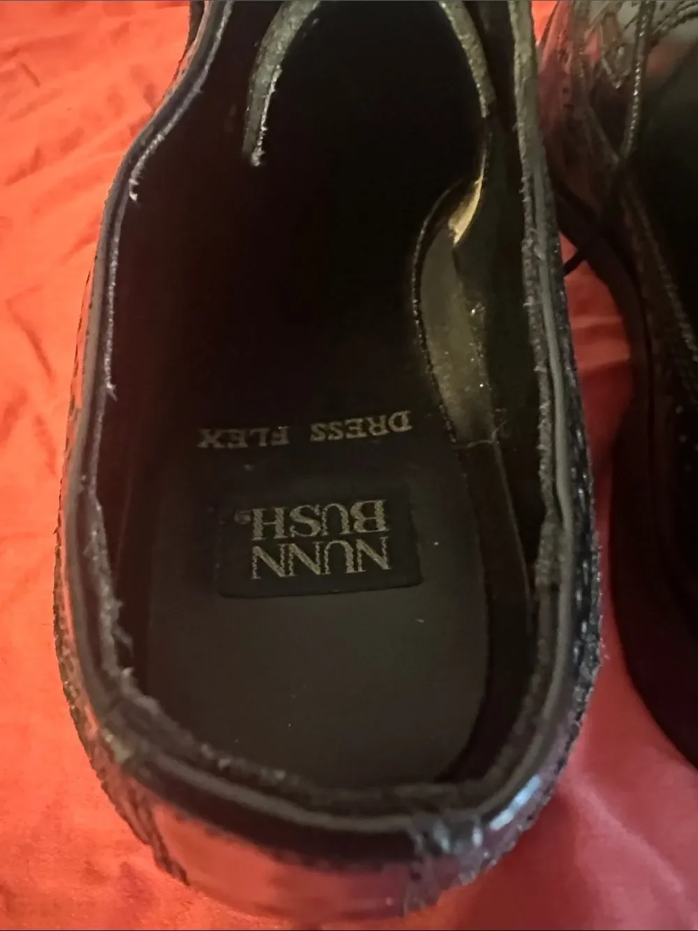 Nunn Bush polished black